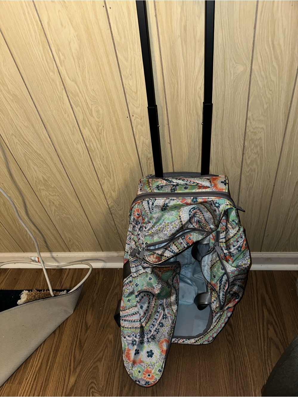 Vera Bradley Multicolor Paisley Rolling Travel Bag
